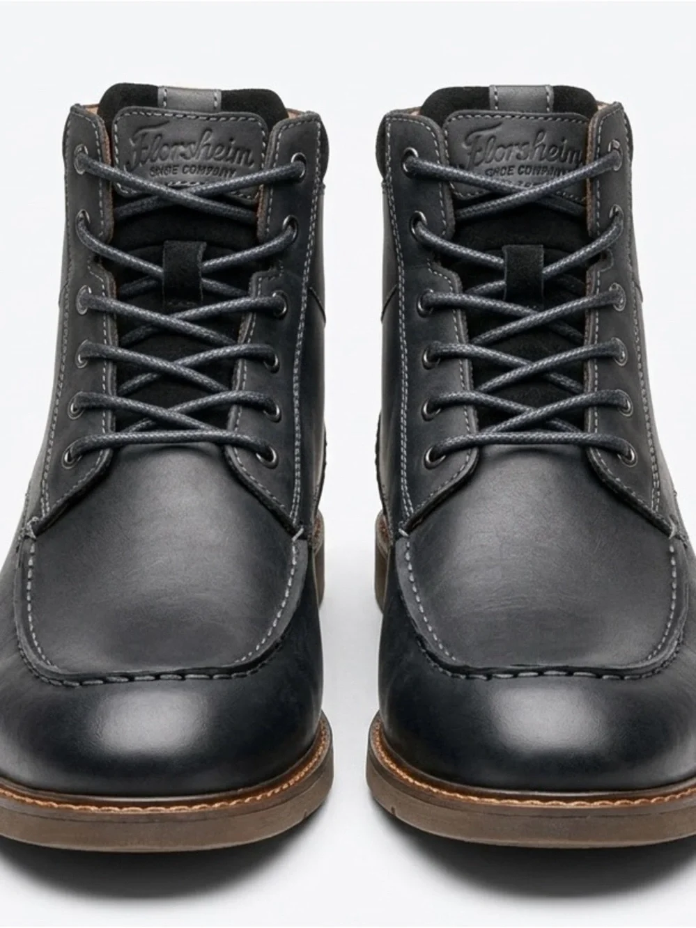 NIB Florsheim Men’s Black Leather Moc Toe Side Zip Boots. Size 10.5 M
